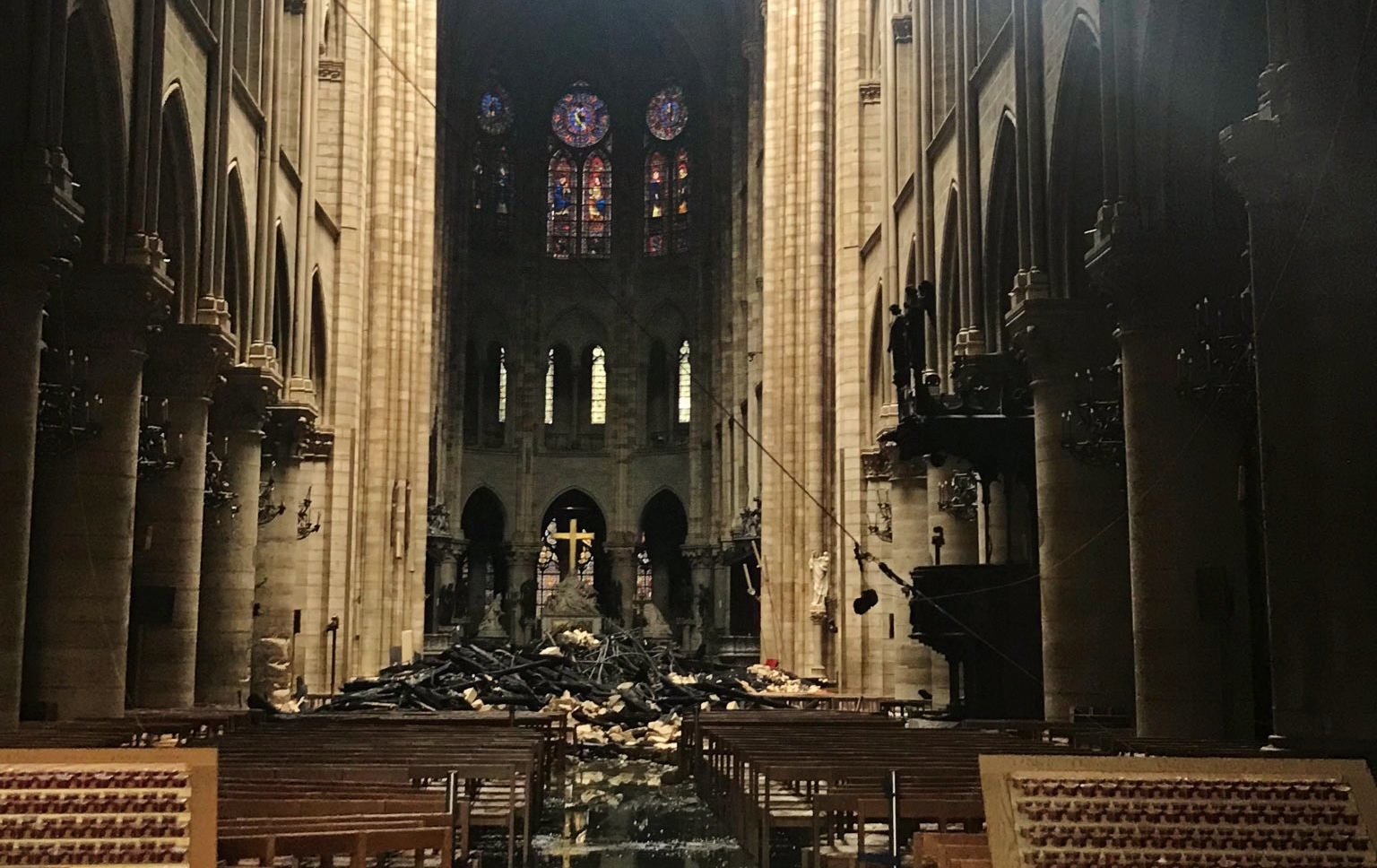 Angelanne: Photo De Notre Dame De Paris Après Incendie